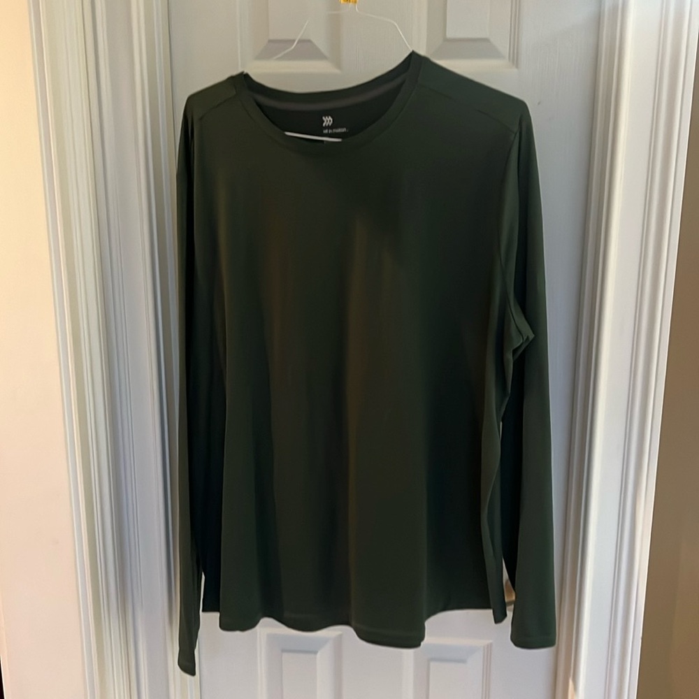 Men’s All in Motion XXL shirt olive green like new